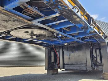 Meusburger MPG 3 / LOW BED / EXTENDABLE / 3 x STEERING AXLE